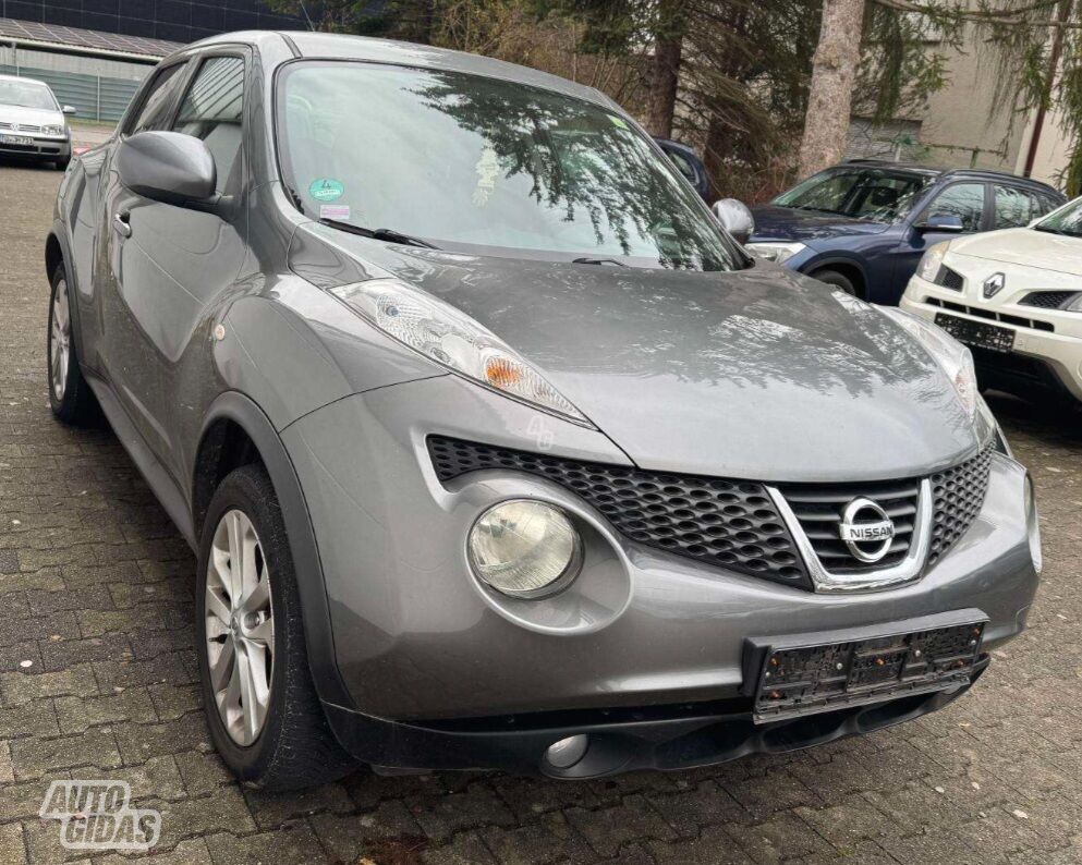 Nissan Juke 2012 y Off-road / Crossover