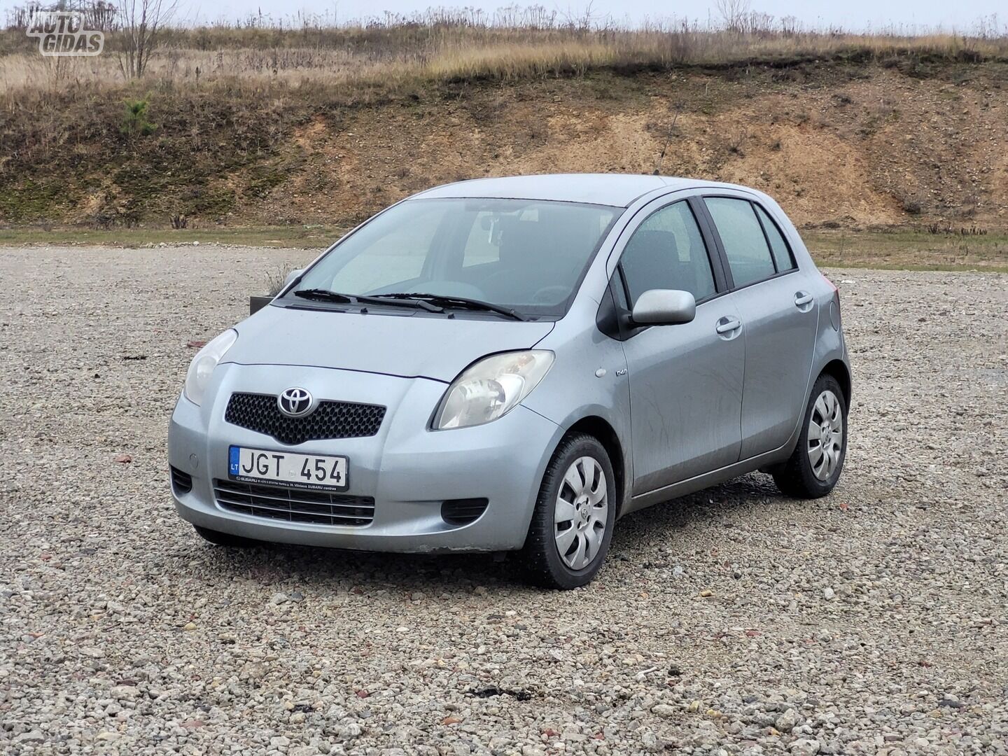 Toyota Yaris 2007 y Hatchback