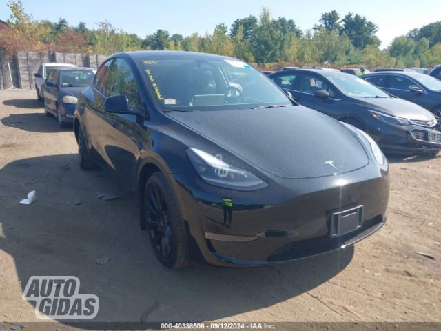 Tesla Model Y 2023 г Внедорожник / Кроссовер