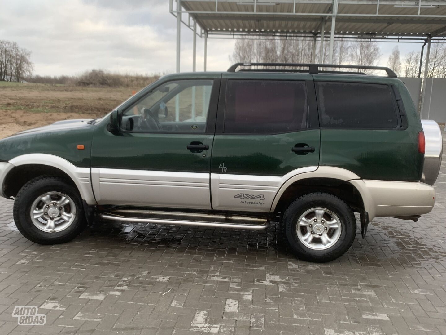 Nissan Terrano 1998 y Off-road / Crossover