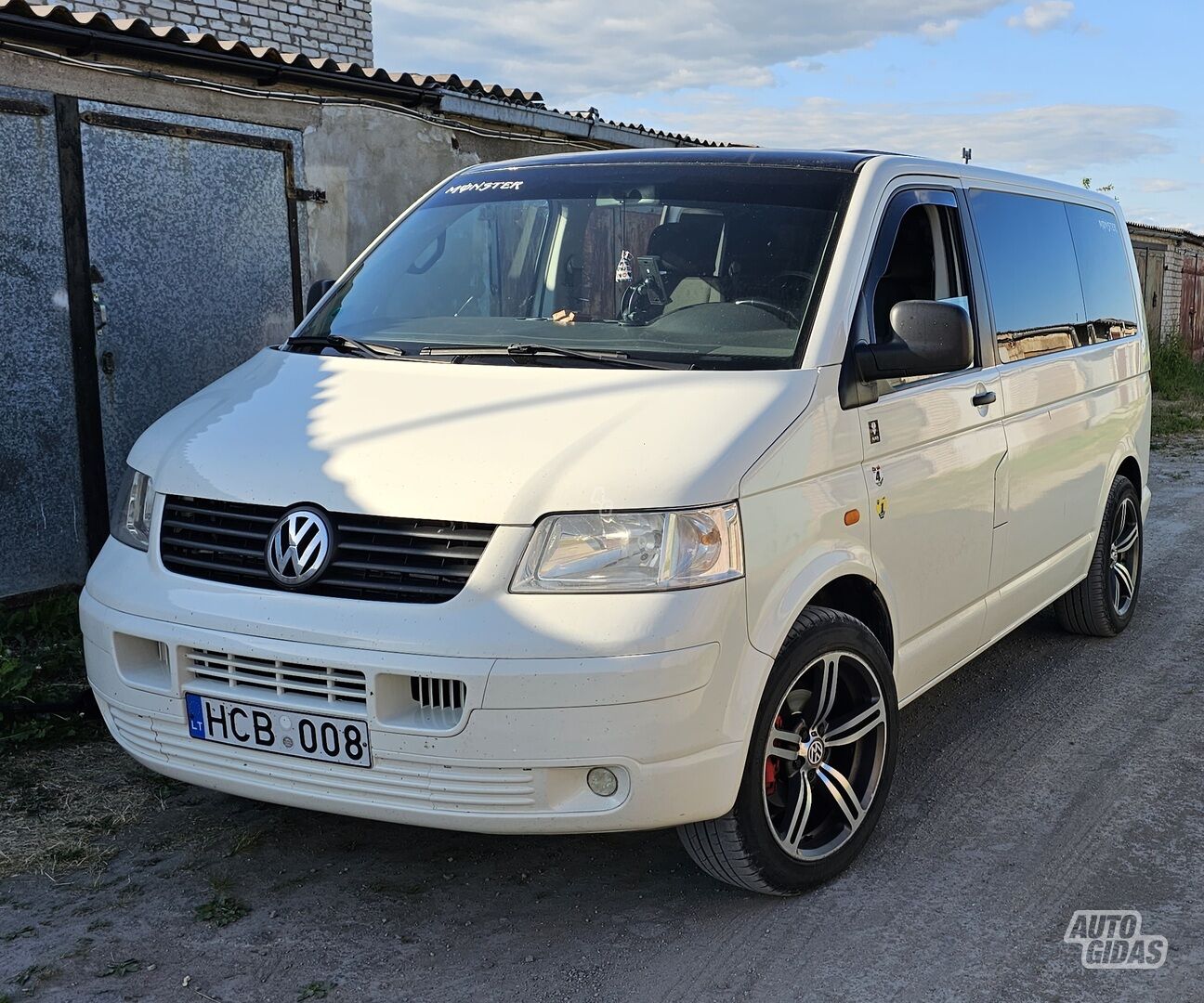 Volkswagen Transporter 2005 y Minibus