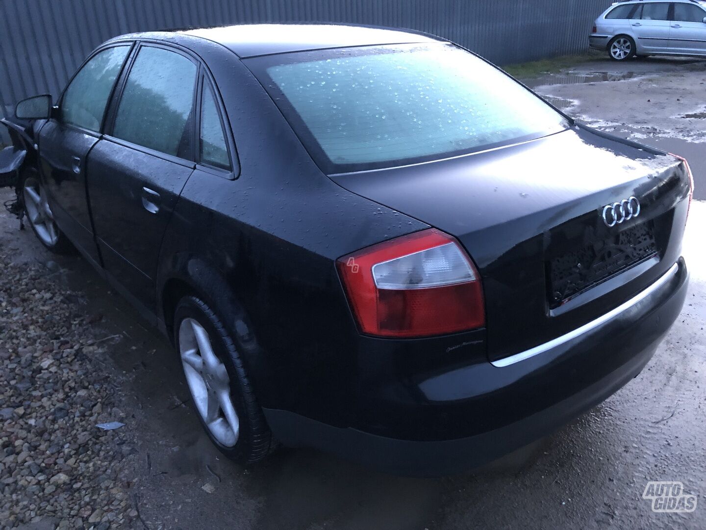 Audi A4 B6 2004 y parts