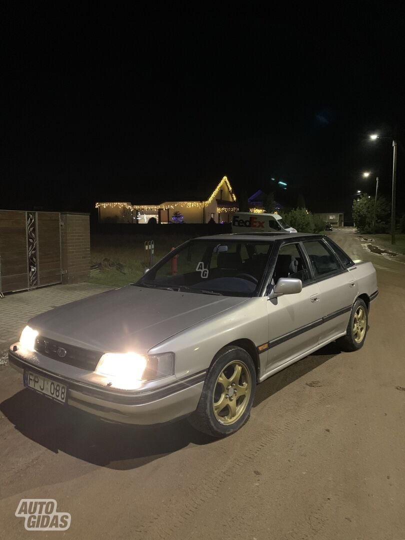 Subaru Legacy 1991 г Седан