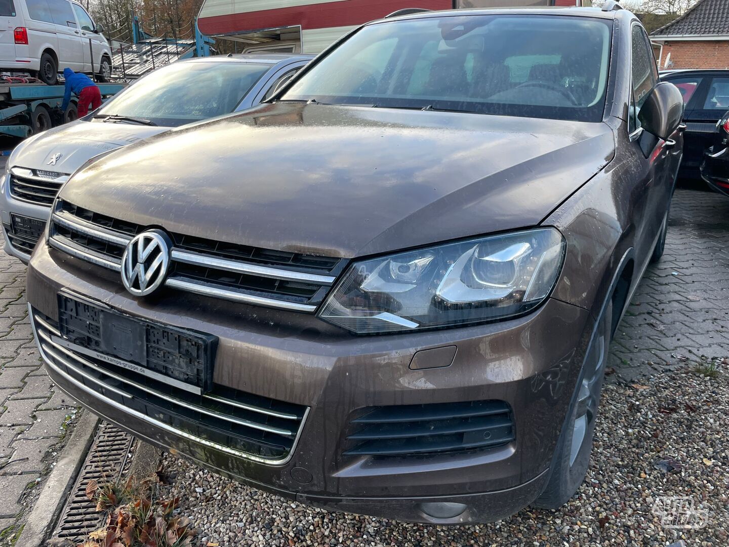 Volkswagen Touareg II 2013 y parts