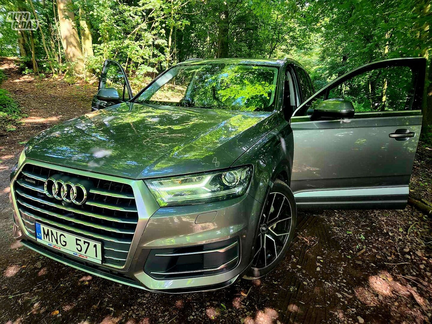 Audi Q7 2015 m Visureigis / Krosoveris