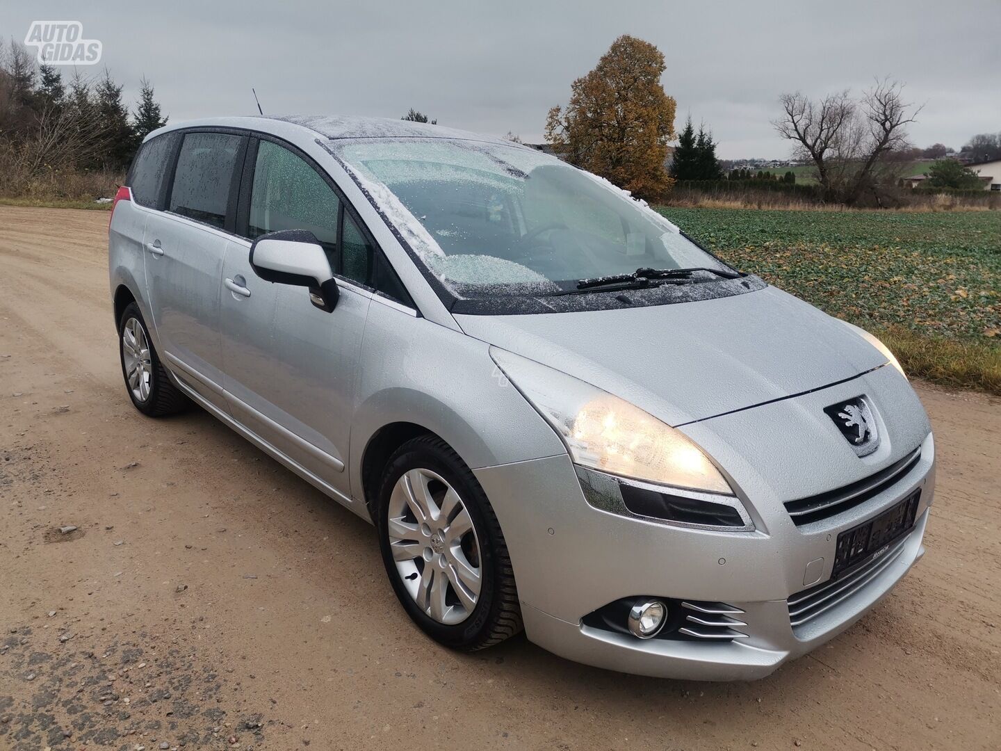 Peugeot 5008 2010 m Universalas