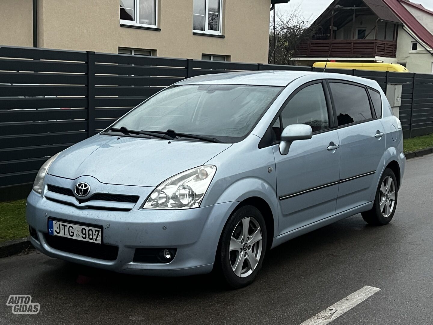 Toyota Corolla Verso 2006 y Van