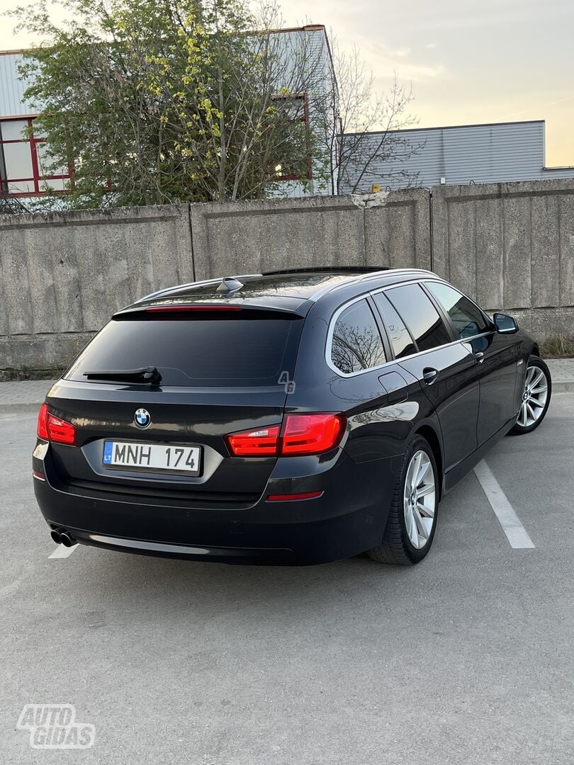 Bmw 530 d Touring 2010 y