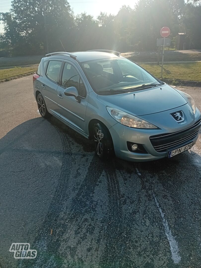 Peugeot 207 2010 m Hečbekas