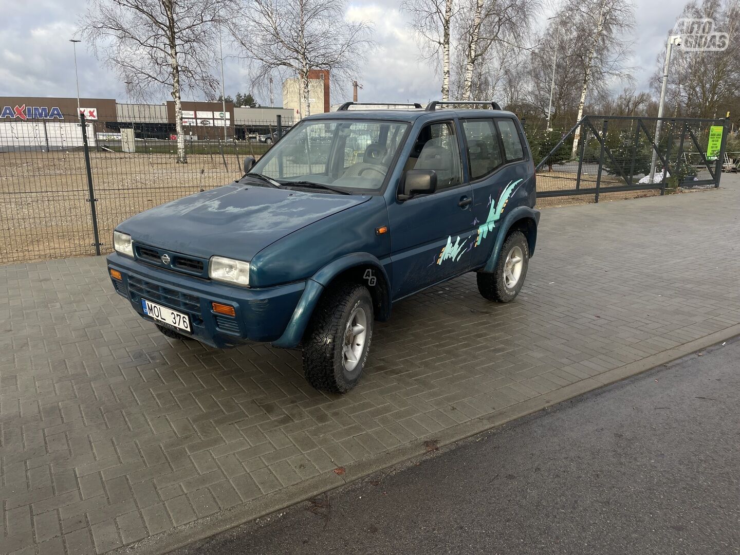 Nissan Terrano 1995 m Visureigis / Krosoveris