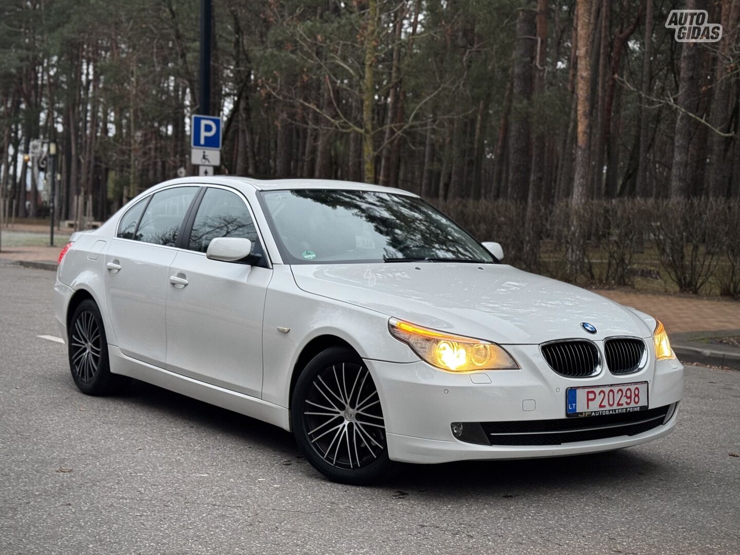 Bmw 520 2008 m Sedanas