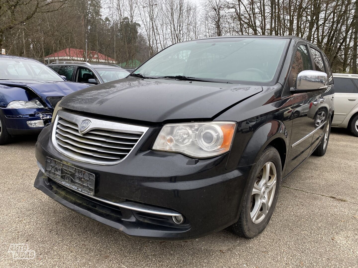 Lancia Voyager 2013 m dalys