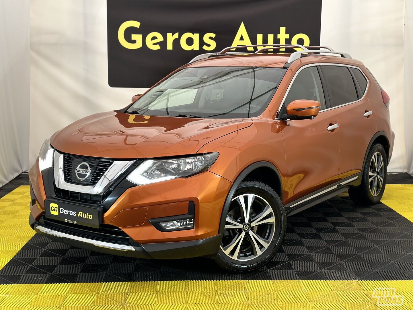 Nissan Rogue 2018 m Visureigis / Krosoveris