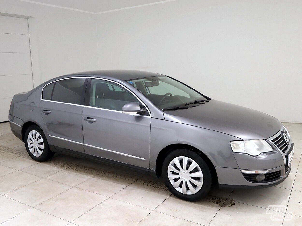 Volkswagen Passat 2006 y Sedan