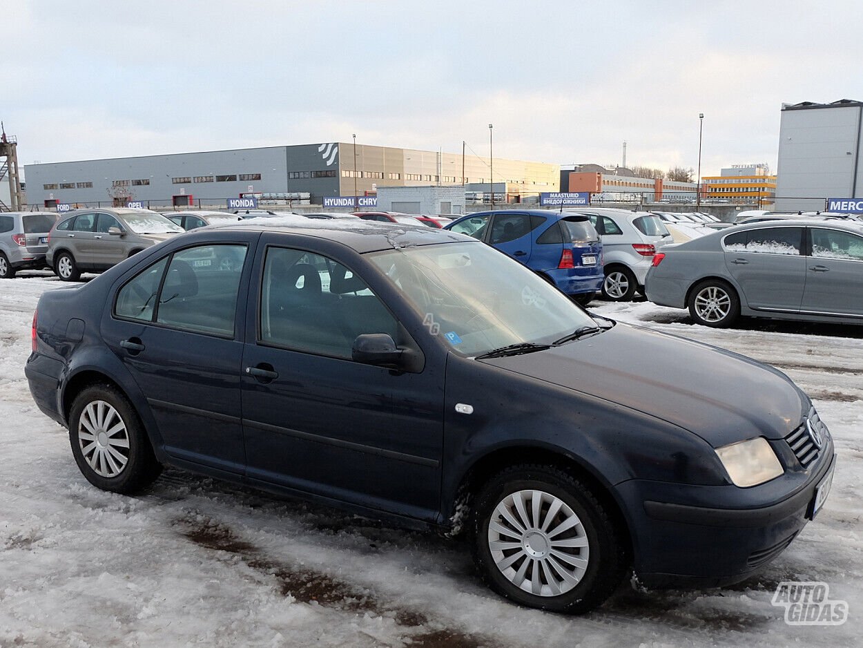 Volkswagen Bora 2001 y Sedan