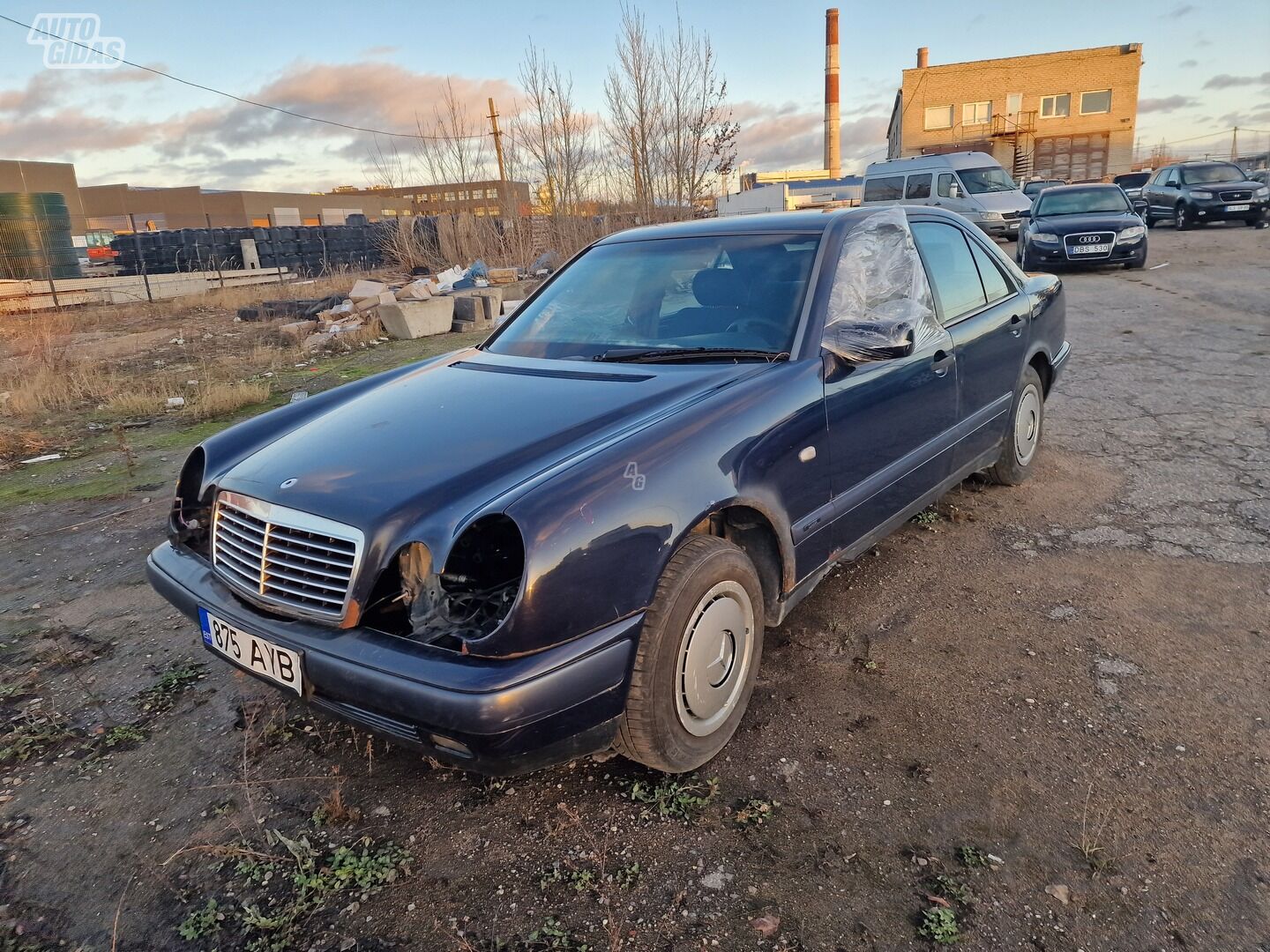 Mercedes-Benz 290 1998 г Седан