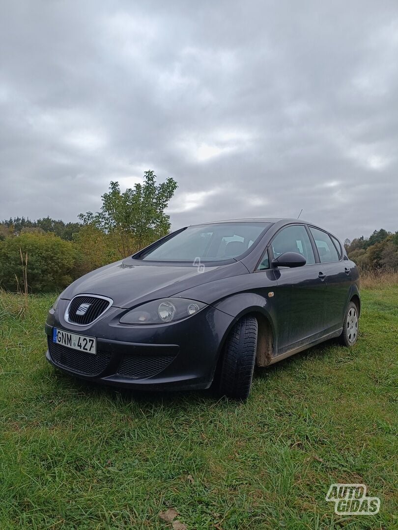 Seat Toledo 2005 г Седан