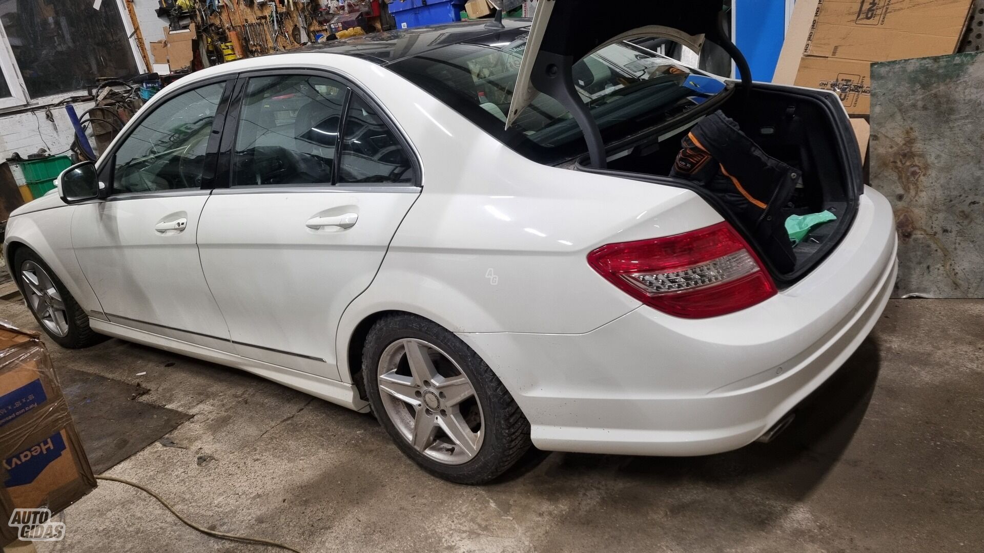 Mercedes-Benz C 32 AMG 2008 m Sedanas