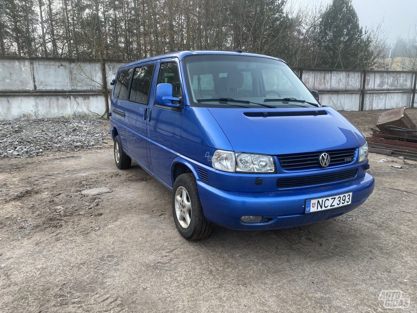 Volkswagen Caravelle 2002 г Микроавтобус