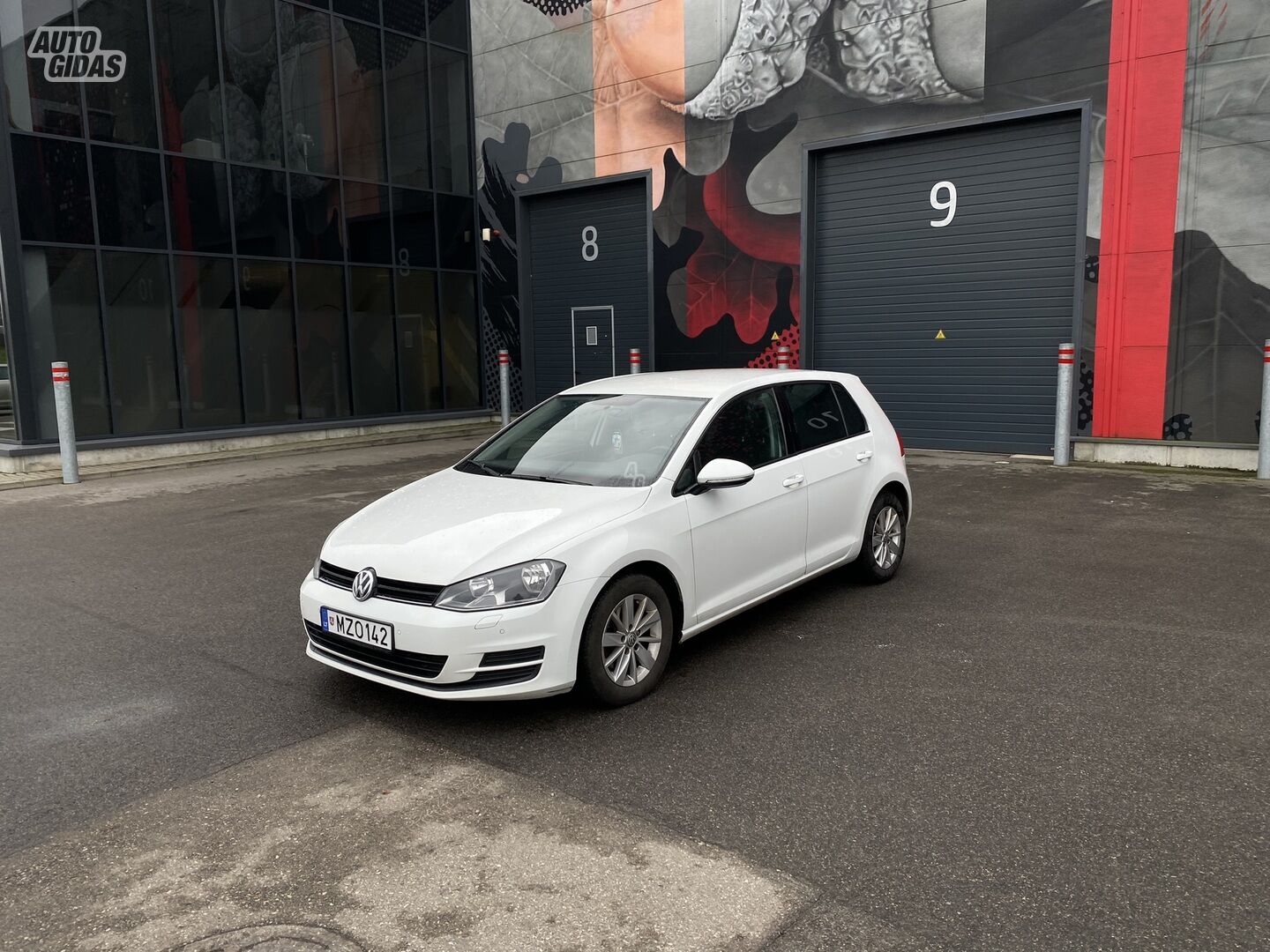 Volkswagen Golf 2016 г Хэтчбек