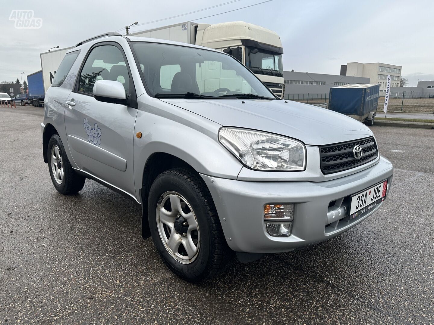 Toyota RAV4 2000 y Off-road / Crossover