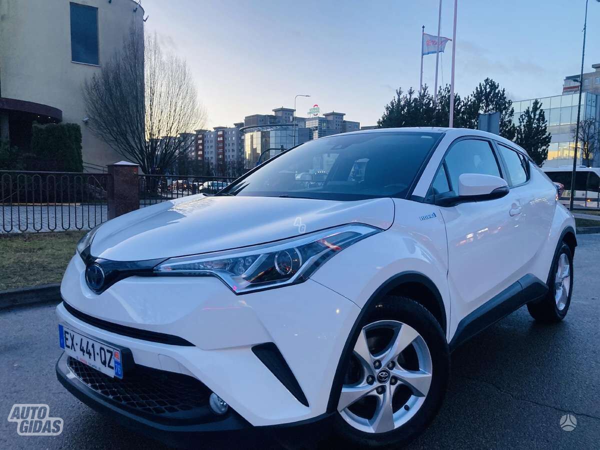 Toyota C-HR 2018 m Visureigis / Krosoveris