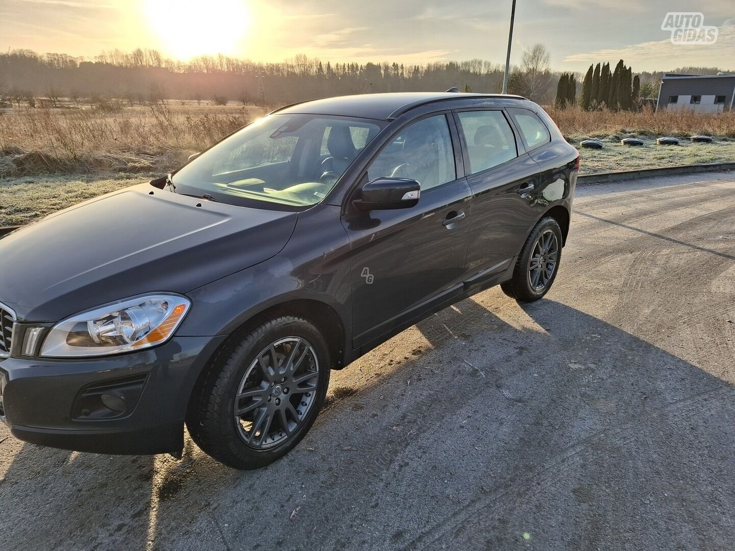 Volvo XC60 2010 m Visureigis / Krosoveris