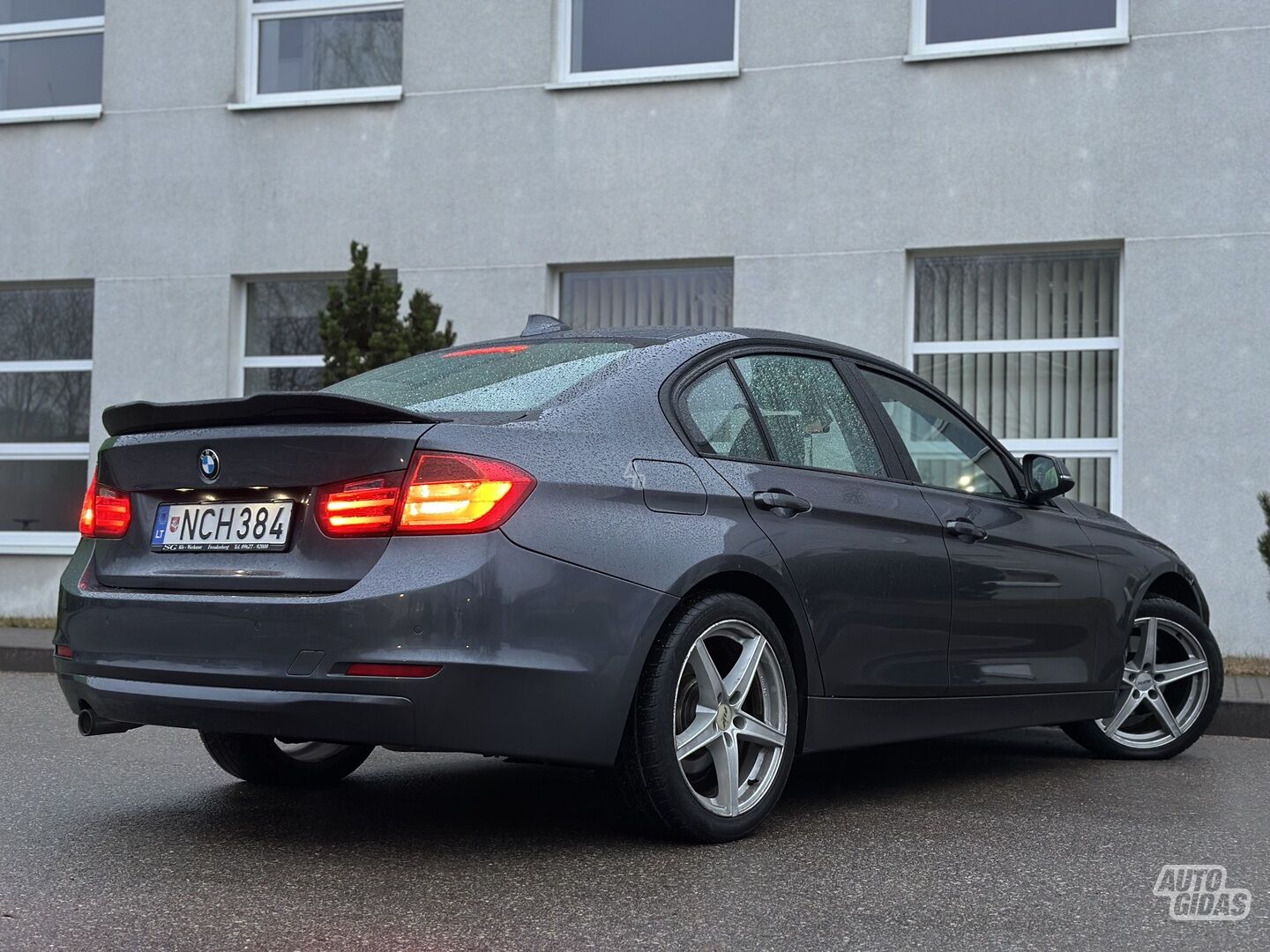 Bmw 320 ŢA 26/09 2013 y