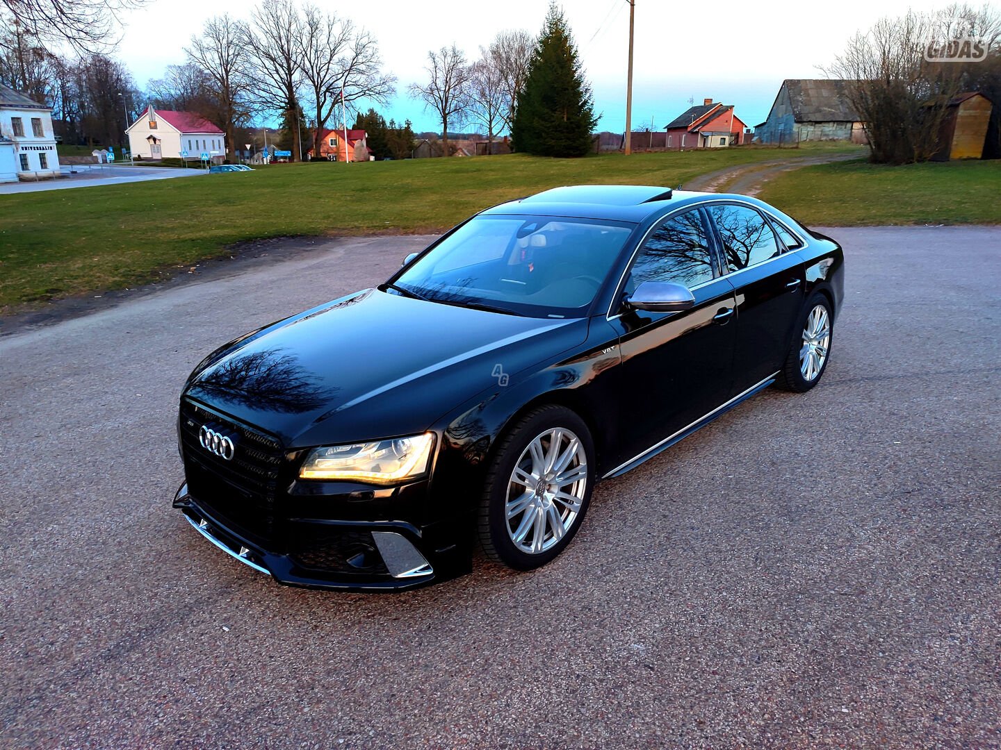 Audi A8 2010 m Sedanas