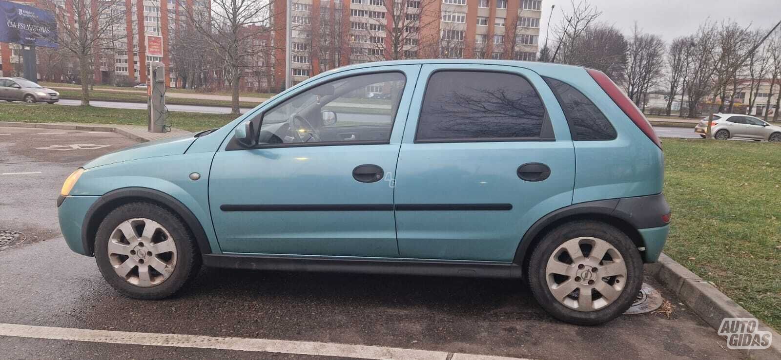 Opel Corsa 2003 г Хэтчбек