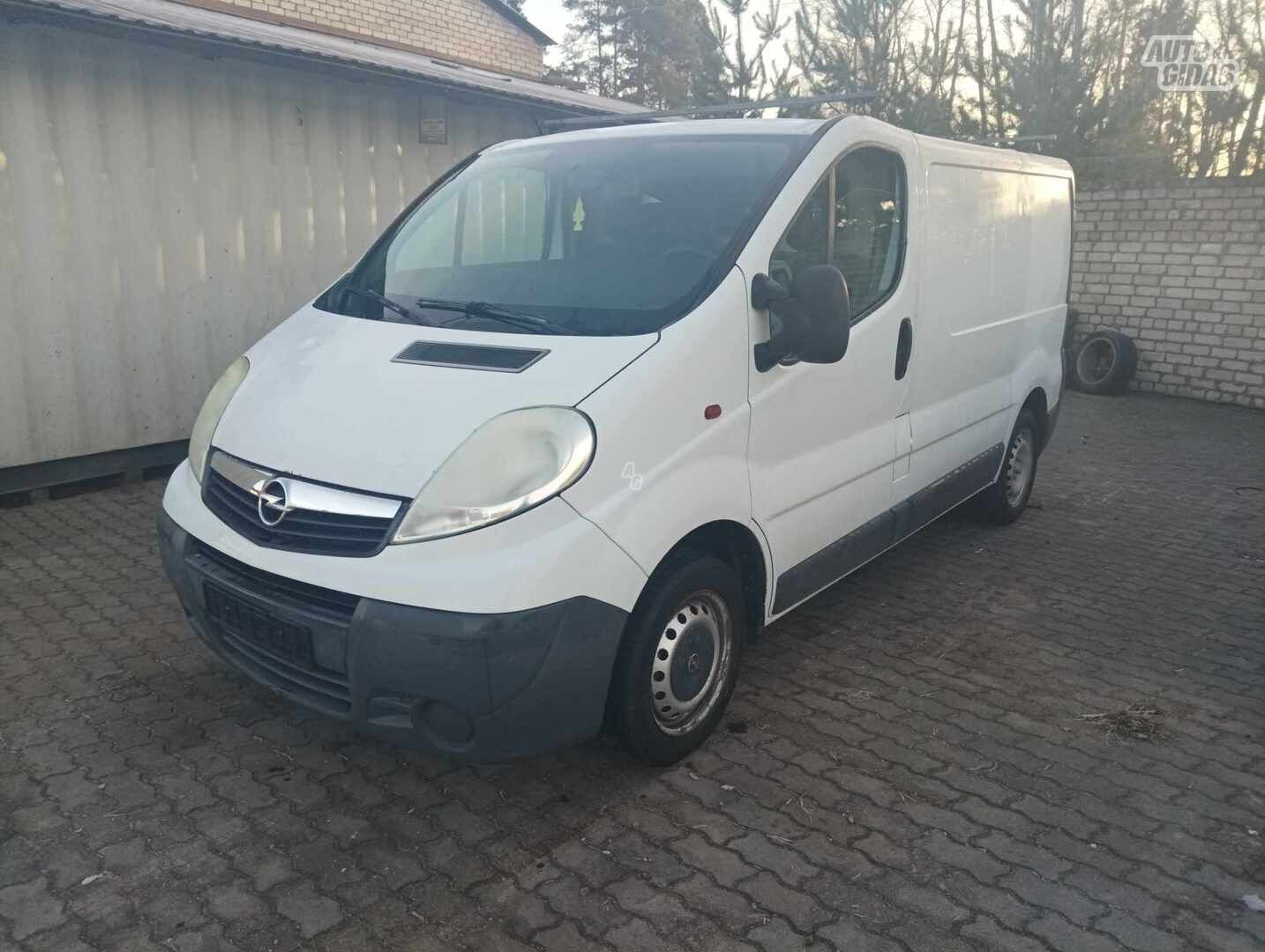 Opel Vivaro A 2010 г запчясти