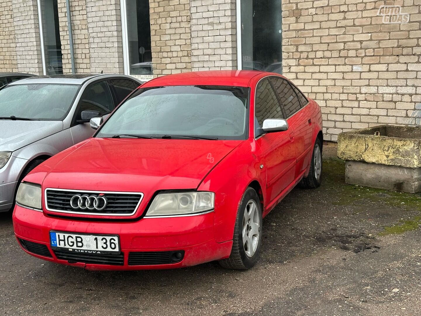 Audi A6 2000 m Sedanas