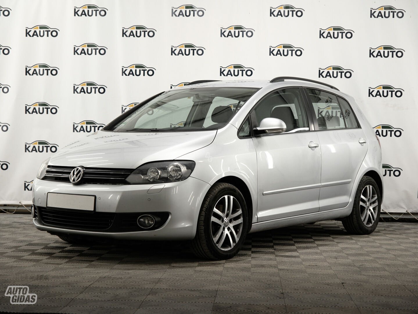 Volkswagen Golf Plus 2009 г Хэтчбек