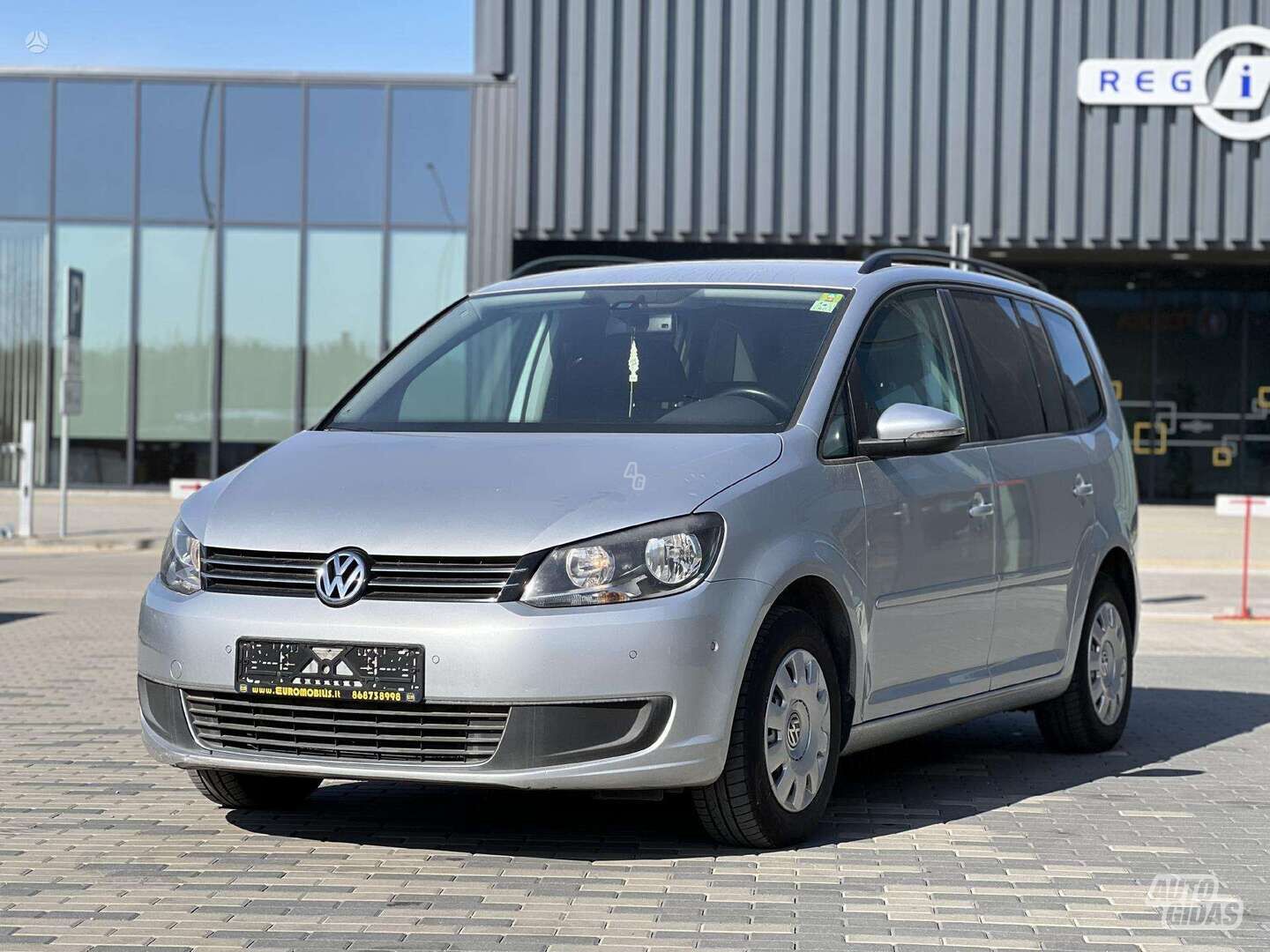 Volkswagen Touran 2010 m Vienatūris