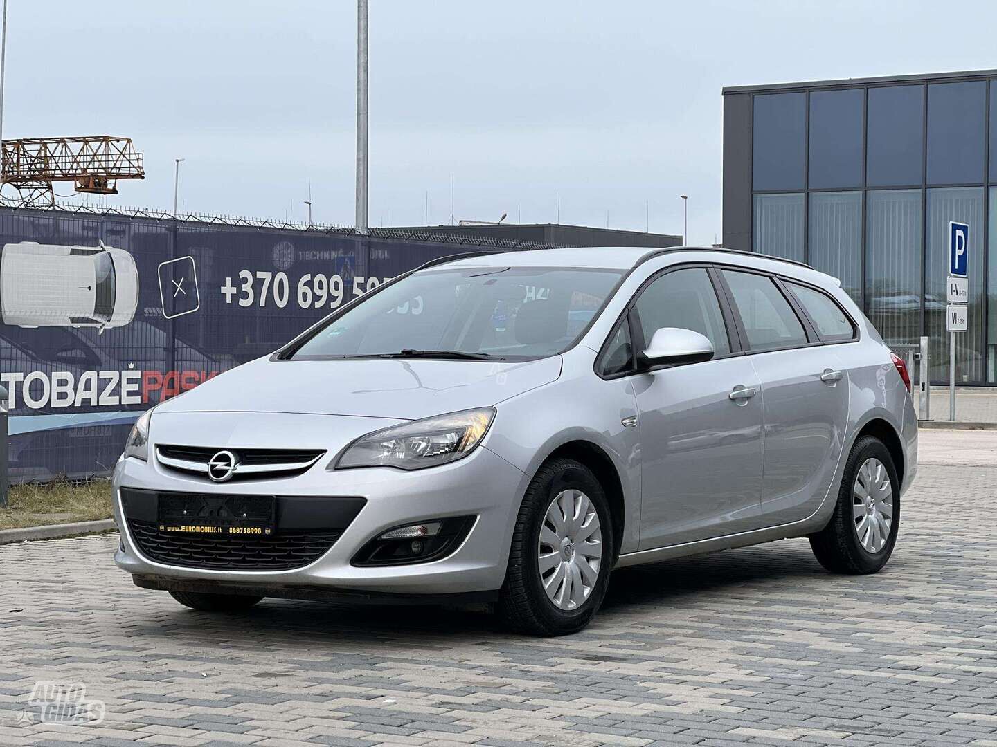 Opel Astra 2015 m Universalas