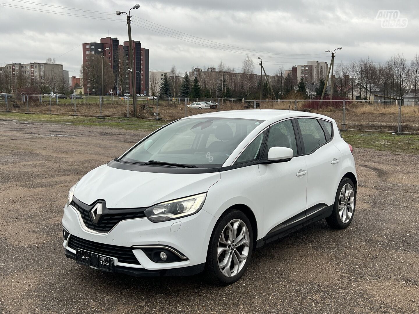 Renault Scenic 2018 m Vienatūris