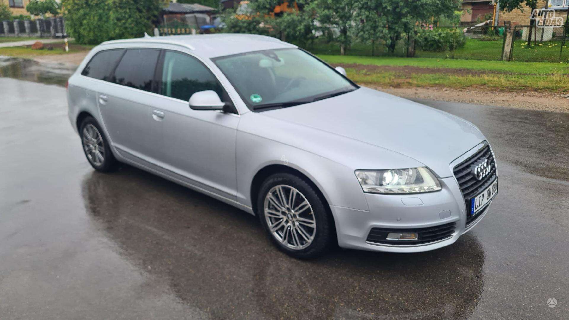 Audi A6 2010 m Universalas