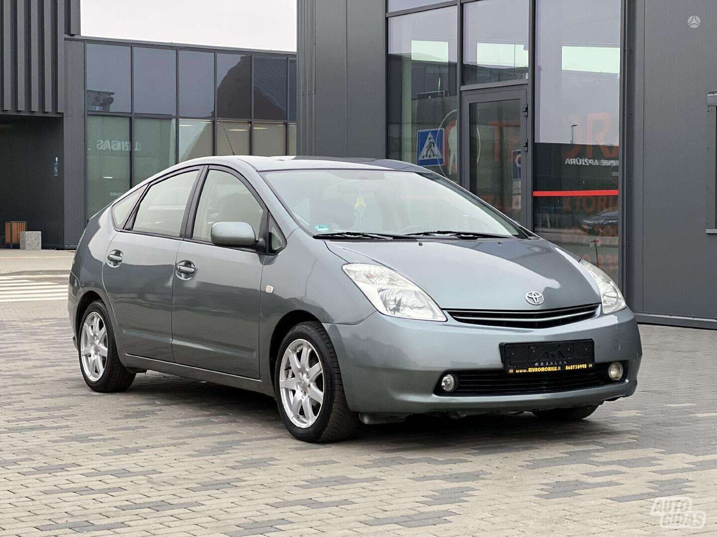 Toyota Prius 2005 m Hečbekas