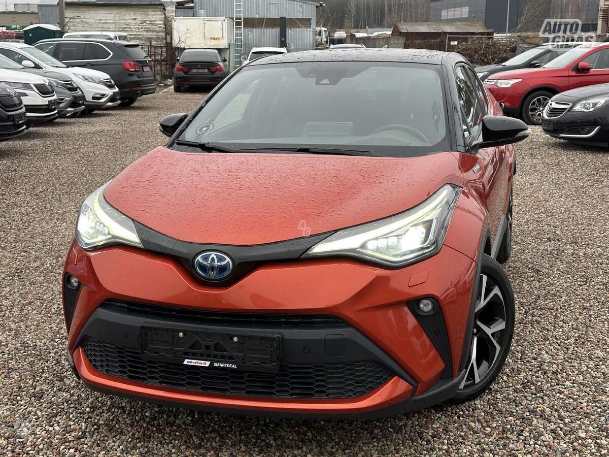 Toyota C-HR 2020 m Visureigis / Krosoveris