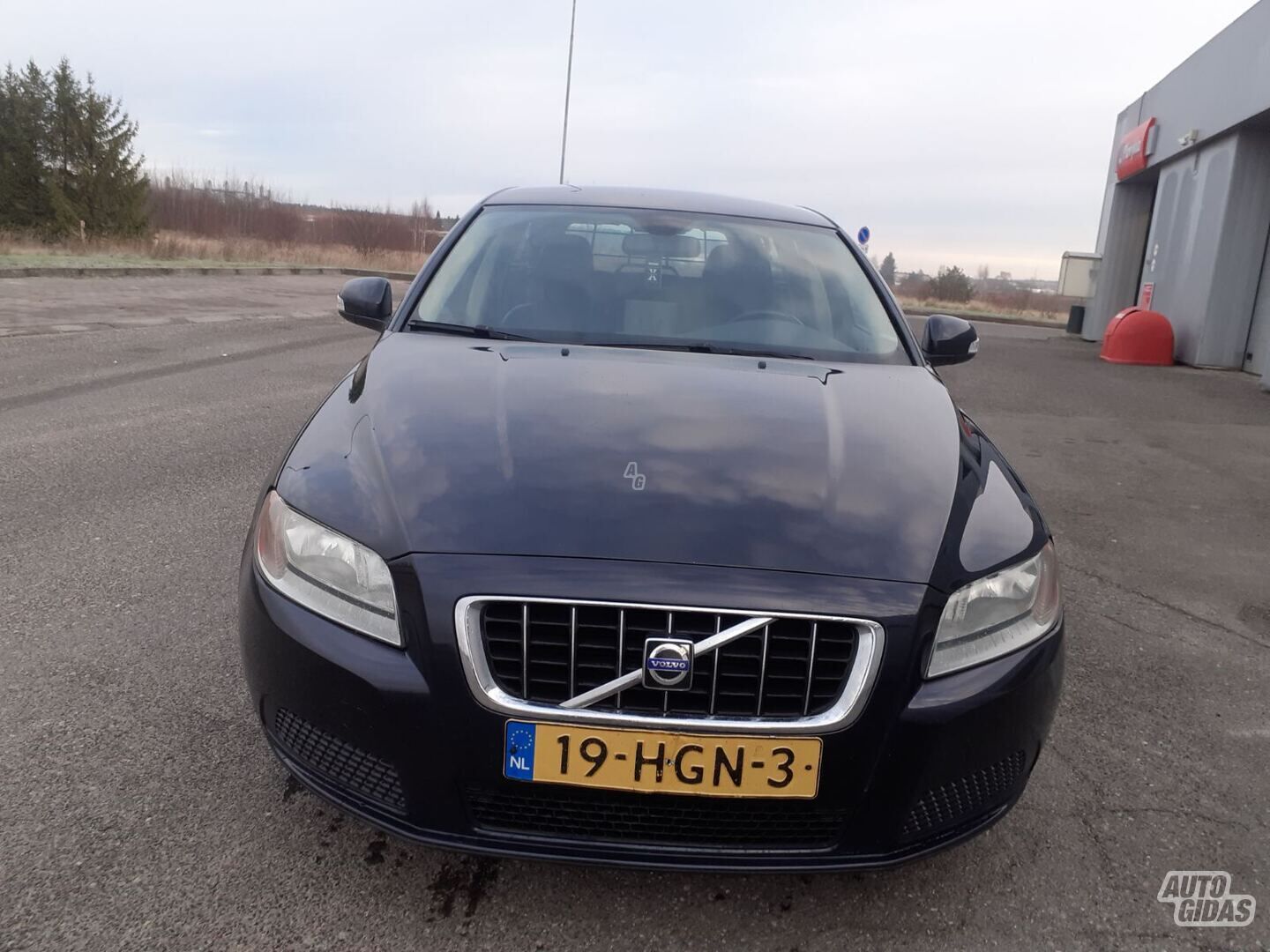 Volvo V70 IŠSIMOKĖTINAI 2008 m