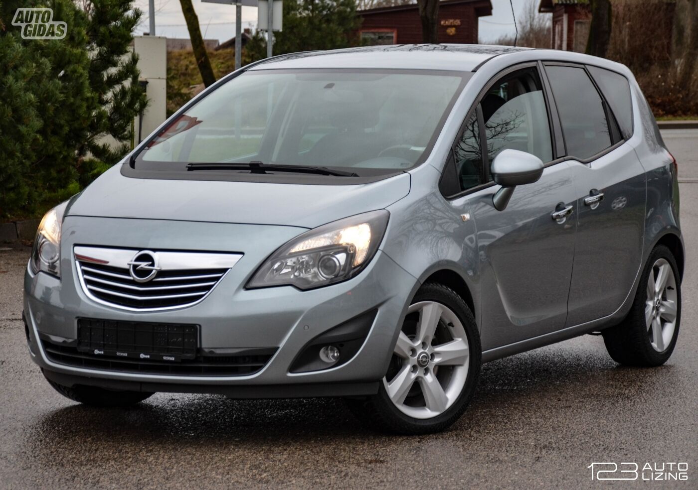 Opel Meriva 2011 г Минивэн