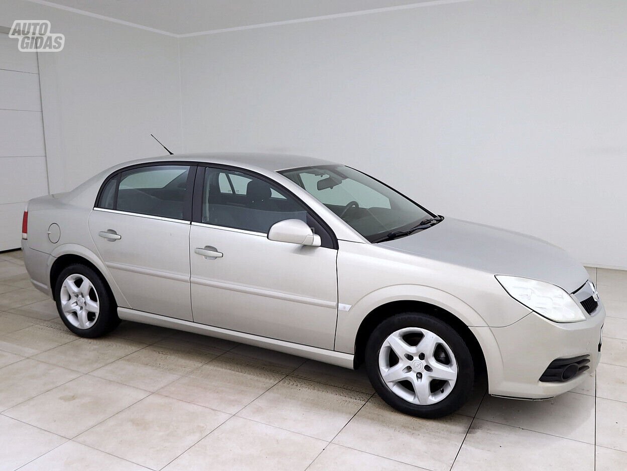 Opel Vectra 2007 г Седан