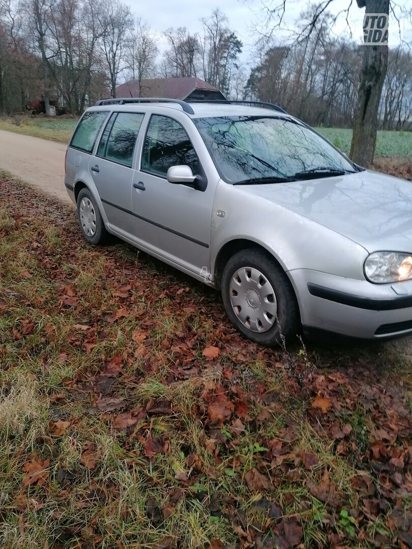 Volkswagen Golf 2002 m Universalas