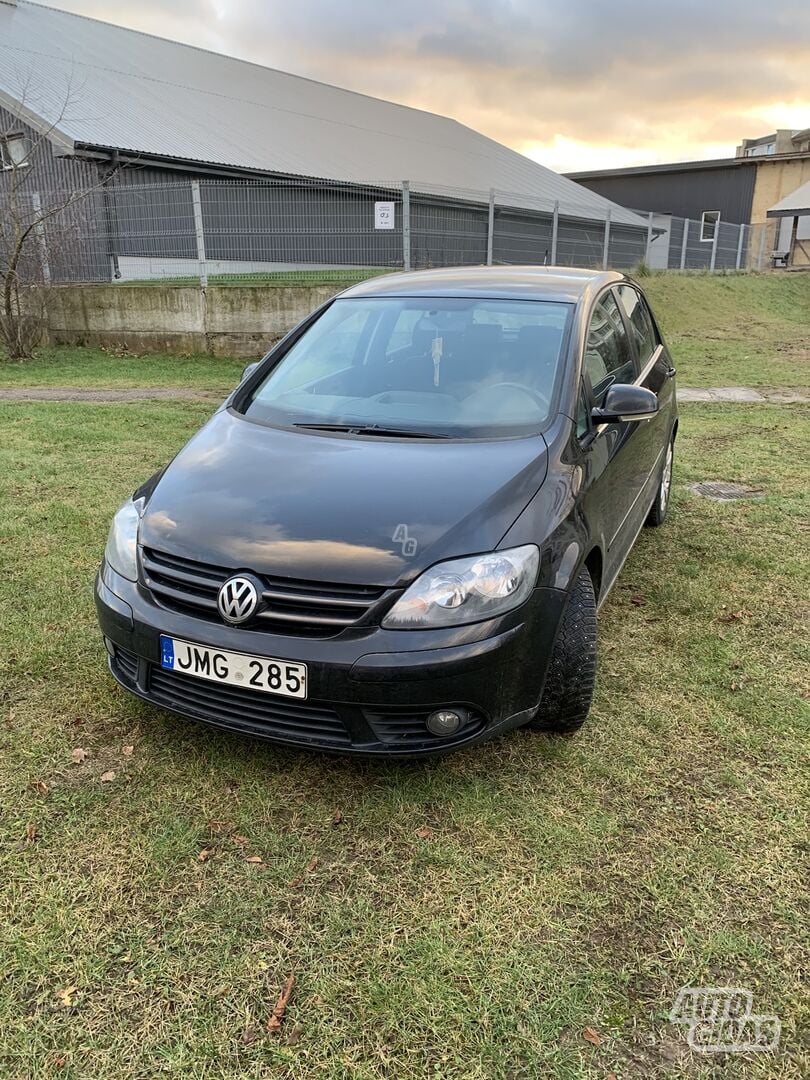 Volkswagen Golf Plus 2006 г Хэтчбек