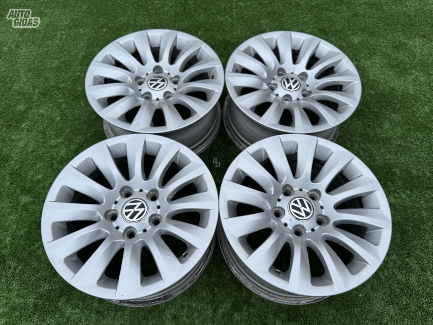 Volkswagen Siunciam, 7J ET31 Transporter light alloy R16 rims