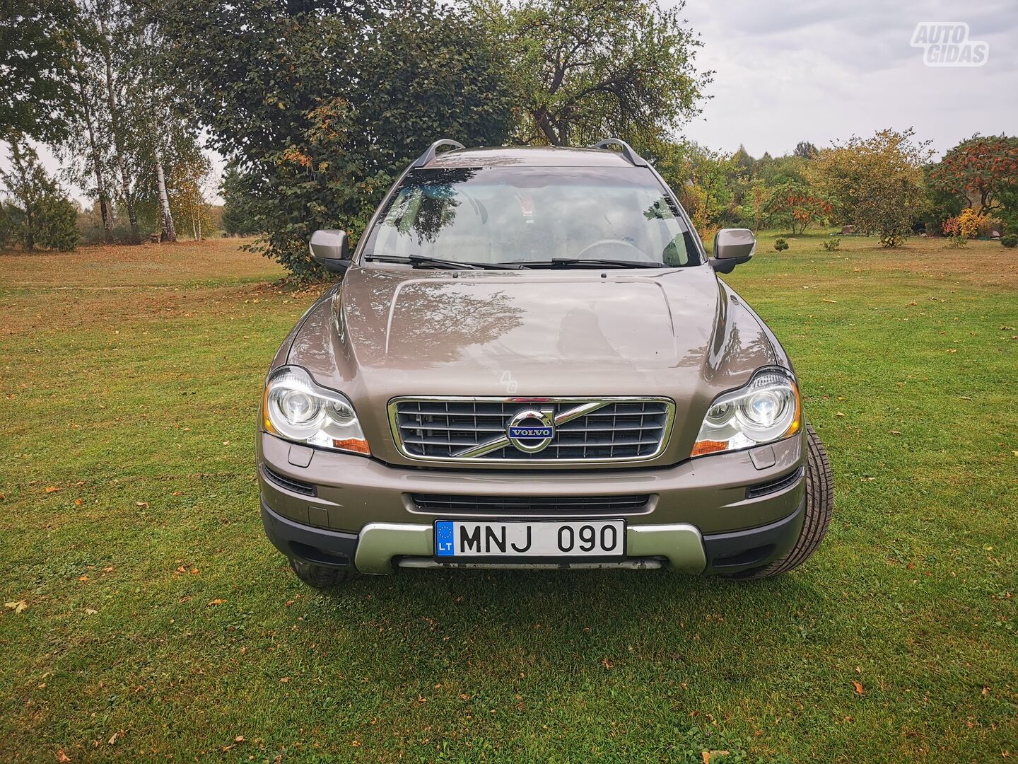 Volvo XC90 2009 y Off-road / Crossover