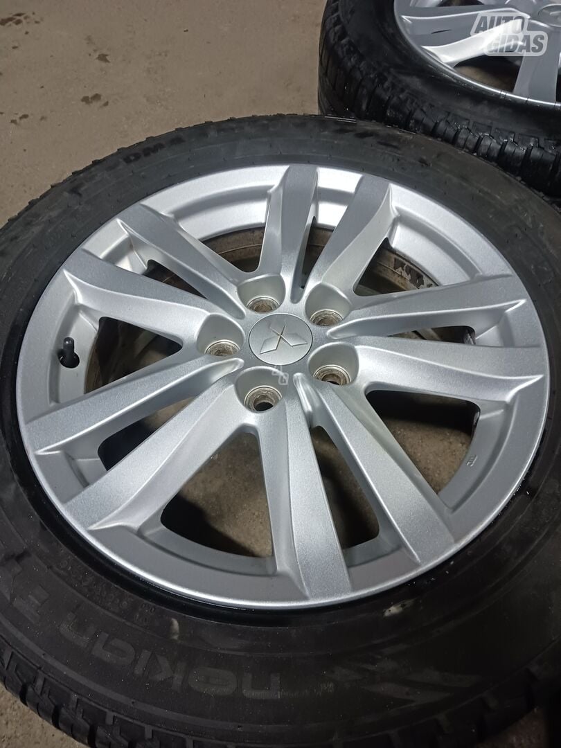 Mitsubishi ASX light alloy R17 rims