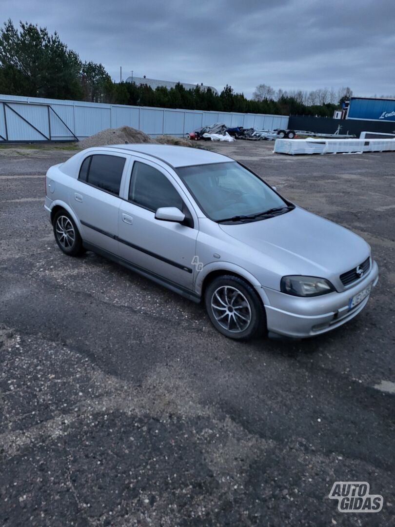 Opel Astra 2003 г Хэтчбек