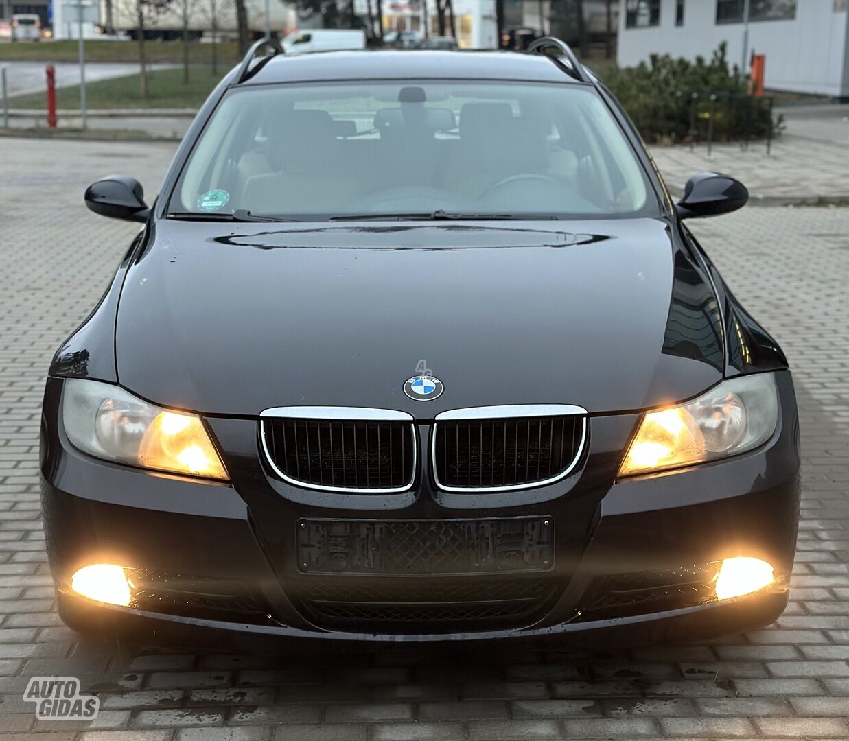 Bmw 320 2007 m Universalas