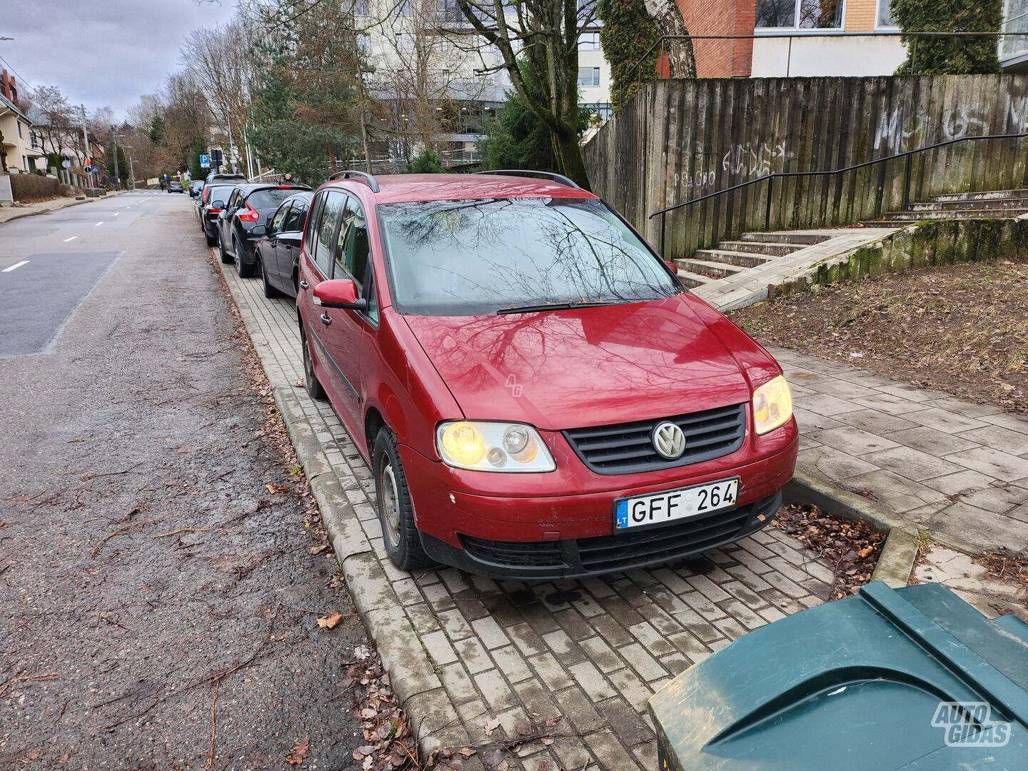 Volkswagen Touran 2004 m Vienatūris